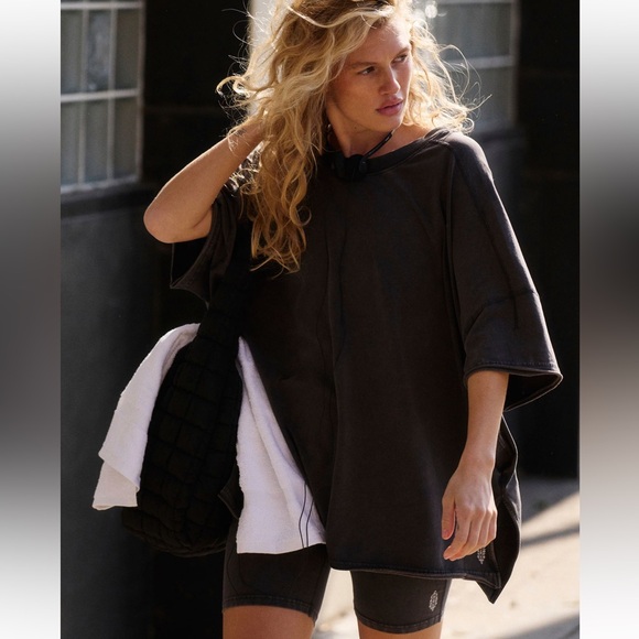 Free People Hot Shot Reversible Set NWT small
Black - Picture 2 of 11